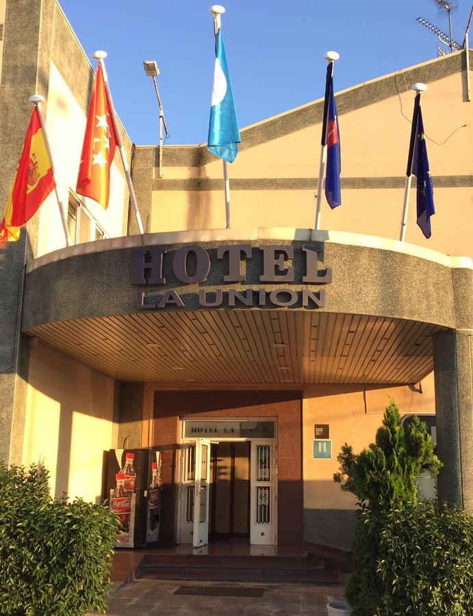 Hotel La Union ウマネス・デ・マドリード エクステリア 写真